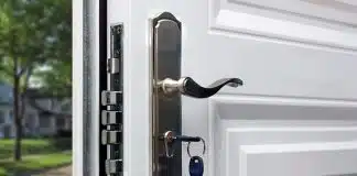 Comment installer une porte blindée chez soi