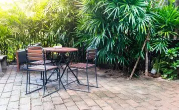 Nos conseils pour carreler une terrasse sur une dalle en béton